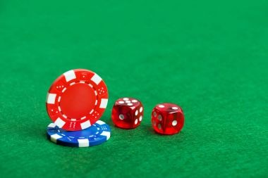 AduQ live table on penaslot login with dealer and player seats